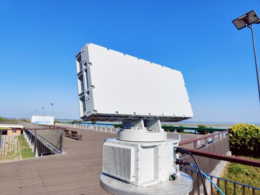 Συσκευή κατά των UAV που προσφέρει τρέχουσα επιτήρηση drone Ραντάρ Επιτήρησης Στόχων Χαμηλού Υψομέτρου